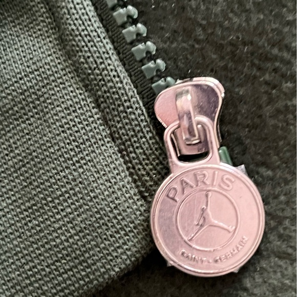 BNWT Limited Edition Nike Jordan Paris St Germain Zip Up Hoodie - Picture 4 of 5